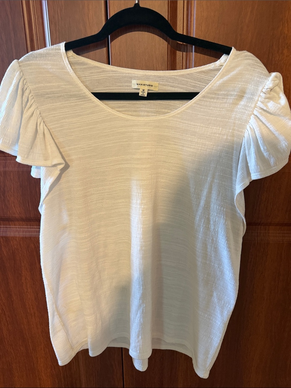 Max Studio White Short Ruffle Sleeve Women's Top Size M
